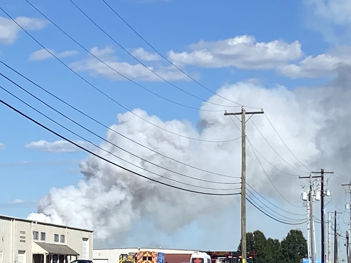 A major fire has erupted in Newburgh along Vann. Police are blocking the area